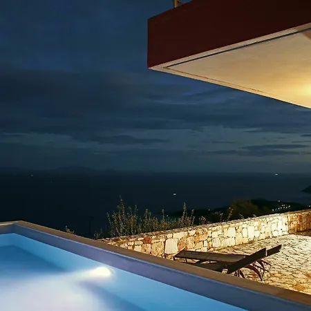Seaview Maisonette *