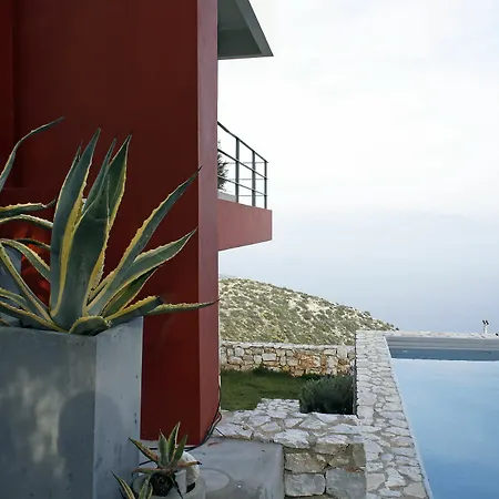Seaview Maisonette